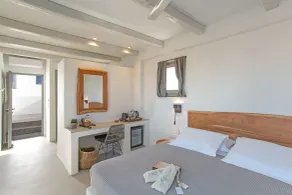 Paros Cape Suites - Rum