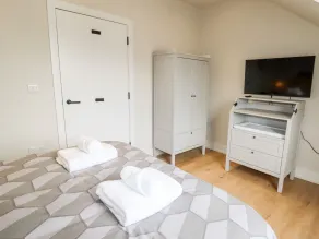 Cheshire View - Room