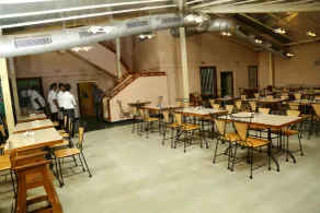 Hotel Surguru - Restaurant
