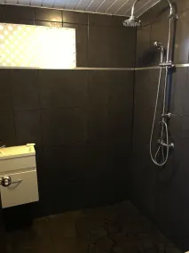 Tahiti Lodge - Bathroom