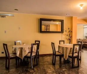 Mandala Rooms & Services - Restaurant