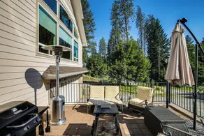 Rathdrum Home w/ Hot Tub: Steps to Beach Access! - Innvendig