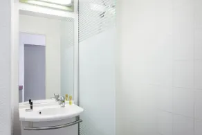ibis budget Aachen Raeren Grenze - Bathroom