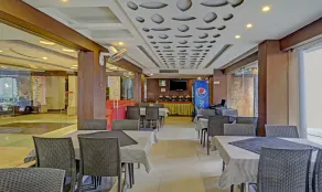 Loharkar Hotel - Restaurant