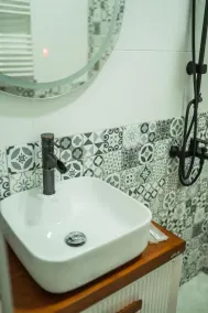 Hotel Piano Kvareli - Bathroom
