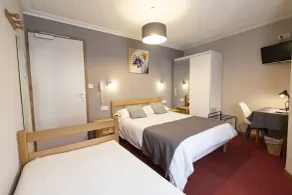 Hôtel du Centre - Restaurant Lelex'ir - Værelse