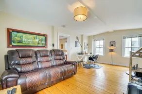 < 1 Mi to Historic District! Retreat in Bennington - Innvendig