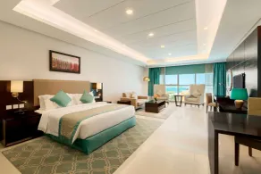 Ramada Hotel and Suites Amwaj Islands - Room