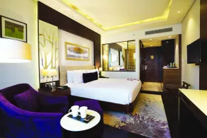 DoubleTree by Hilton Gurugram Baani Square - Room