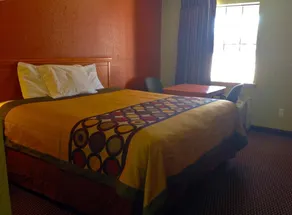 Americas Best Value Inn Pryor - Room