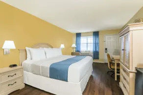 Days Inn by Wyndham Madison - Værelse