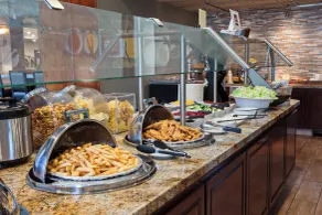 Staybridge Suites Irvine East/Lake Forest by IHG - Restaurang