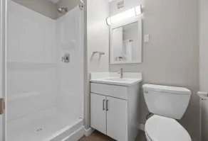 Global Luxury Suites Brookline Village - Badeværelse