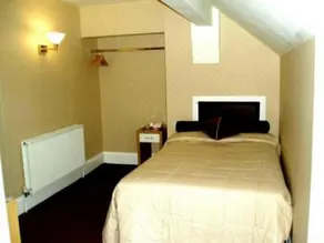 The Devonshire House Hotel-Free Parking - Room