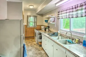 Secluded Getaway < 10 Mi to Saratoga Springs! - Interiør