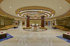 The Maruti Nandan Grand - Réception