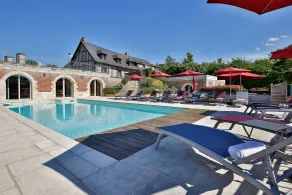 Demeures & Châteaux Hôtel Domaine le Clos des Fontaines - Pool