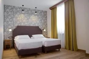 Duca D'Aosta Hotel - Chambre