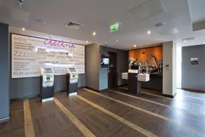 Premier Inn Slough West - Slough Trading Estate - Recepción