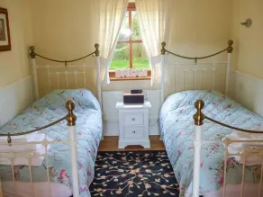 Stable Cottage - Camera