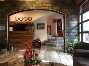 The Narayani Continental Hotel - Réception