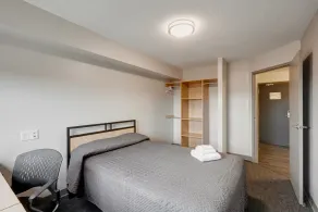 Residence & Conference Centre - Toronto - Chambre