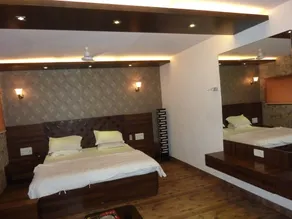 Hotel Regal Palace - Room