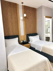 LORD Hotel - Zimmer