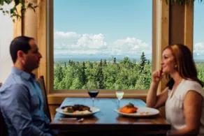Talkeetna Alaskan Lodge - Restaurant