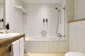Ramada by Wyndham Duesseldorf Ratingen - Bad