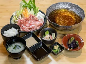 Toraya Bekkan - Restaurant