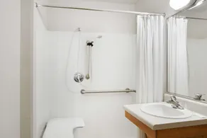 WoodSpring Suites Fort Worth Forest Hill - Salle de bain