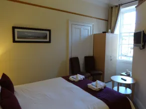Dumfries Villa - Room