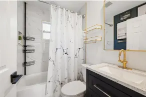 Coastal Comfort 2BR Getaway St Pete - Badezimmer