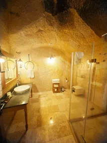 Acropolis Cave Suite - Baño