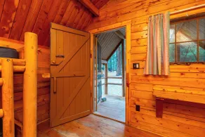 Gallagher Lake Camping & RV Resort - Interior entrance