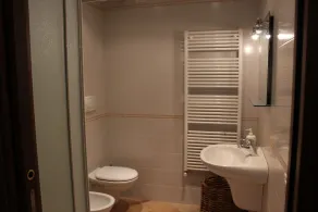 Comoholidays - Argegno - Casa de banho