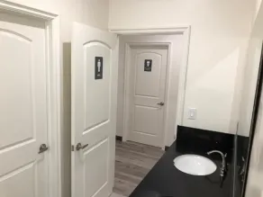 8th and Ardmore - Bathroom