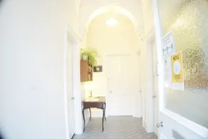 Barns Serviced Accommodation - Lobby