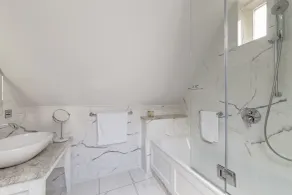 St Paul's Hotel - Bathroom