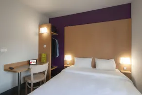 B&B HOTEL Lyon Caluire Cité Internationale - Chambre