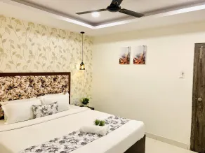 Hotel oak by Mega Groups - Room