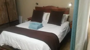 Thandile Country Lodge - Værelse
