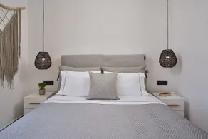 Ionic Suites - Room