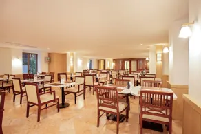 Jomtien Thani Hotel - Restaurant