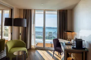 Radisson Blu Hotel Istanbul Ottomare - View from room