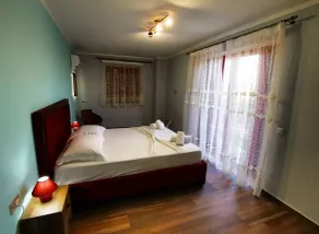 Agro Art Boutique & Luxury Villas - Two Art Villas with Pools, Unique Decors, and a Treehouse Option - Chambre