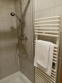 Pension & Gaststätte Sommerfrische - Bathroom