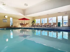  Econo Lodge Wausau - Rothschild - Pool
