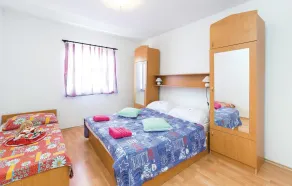 Beautiful Home in Vidalici With Wifi and 1 Bedrooms - Exterior